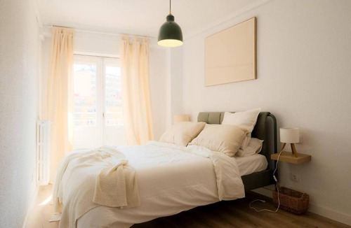 Barrio de Jesus Apartment | Casa Jesús | PS5 | Juegos Niños | WiFi | 6 Pax