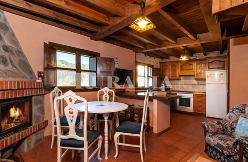 Puente Nuevo House | Casa La Fuente - country house in Vibaño (Llanes) | 4 guests