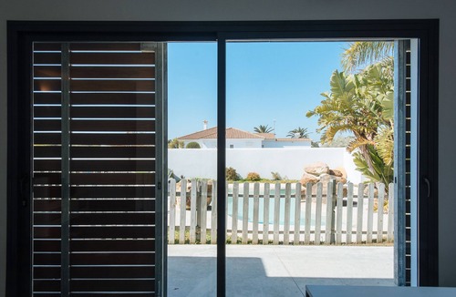Los Canos de Meca House | CASA LOS SUEÑOS -RELAX 1000M2, SAND POOL; Free WIFI; BBQ, A/C