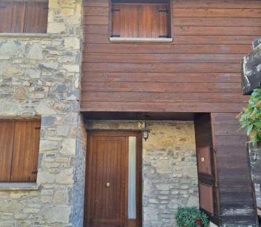 Sallent de Gallego Ski Chalet | Casa Lucia