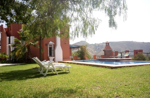 Mijas Cottage | Casa Millán is a small farmhouse located in the valley of the Las Pasadas River