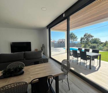 Boiro House | Casa OS BALCÓNS