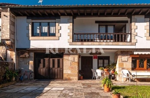 Caranceja House | Casa Paco - country house with garden in Caranceja (Reocín, Cantabria)