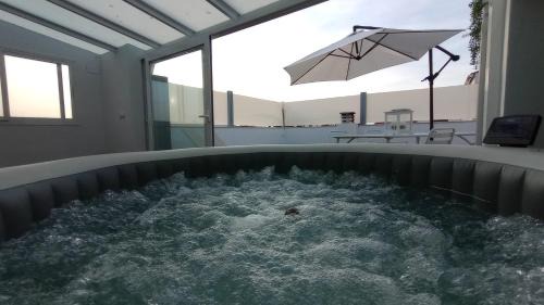 Zarza Capilla House | Casa Relojero