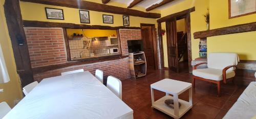 Melida House | Casa Rural Al Agrego