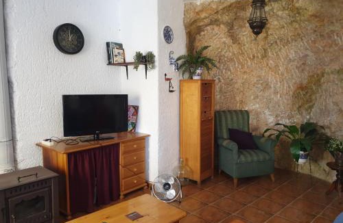 Ayna House | Casa Rural El Lobo