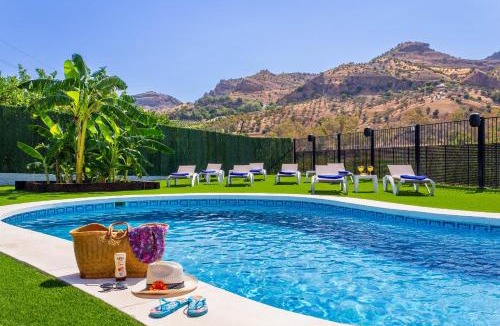 Pizarra House | Casa rural El Puente