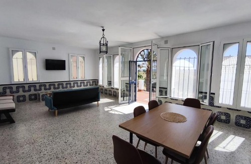 Lepe House | Casa Rural en La Ermita de la Bella, El Terrón, Lepe