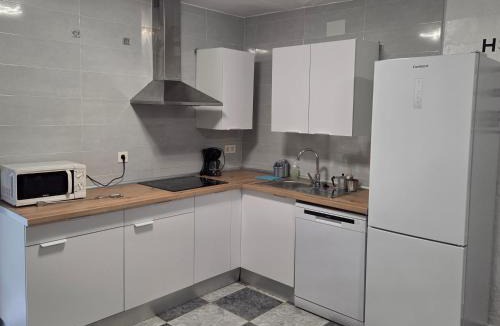 Don Benito House | Casa Rural ¨Villa Vivares¨ 3*