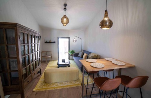 Margallo Apartment | CASA VALDES 16, APTO 3