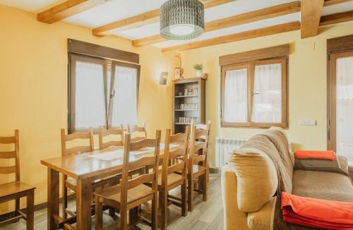 Ayllon House | Casas Rurales Las Eras I I I