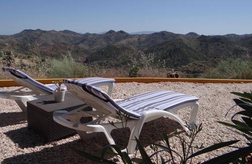 Almogia Bed & Breakfast | Casita Mayo Almogía - comfortable guest accommodation for up to 6 people