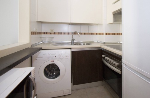 Almenara Apartment | CASTELLANA PARKING 1 BEDROOM - 03