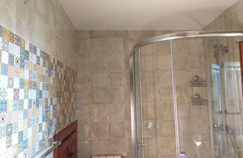 Abionzo House | Casuca Pico Jiniro