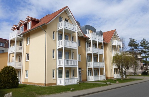 Ostseebad Kuhlungsborn Apartment | Central, 300m from the beach, Apartment Strandschlösschen II, family-friendly