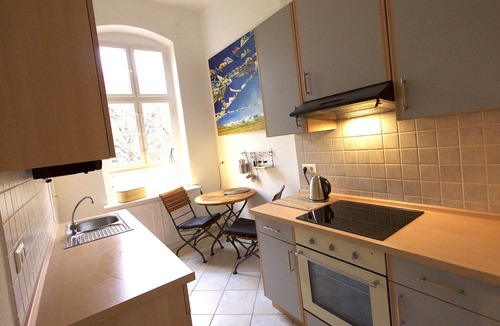 Wilmersdorf Apartment | Central, quiet, bright and cozy, in 10 minutes by car to the hotspots