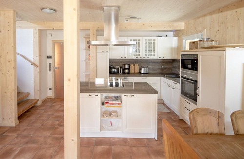 Sankt Georgen ob Murau Ski Chalet | Chalet # 48 with 4 Bedrooms, sauna & swim spa