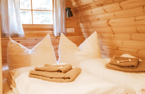Wilhelmsthal Ski Chalet | Chalet ∙ 1 bedroom ∙ 3 guests