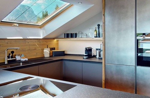 Garmisch-Partenkirchen Apartment | Chalet Alpenflair - Luxurious panoramic apartment for up to 4 people