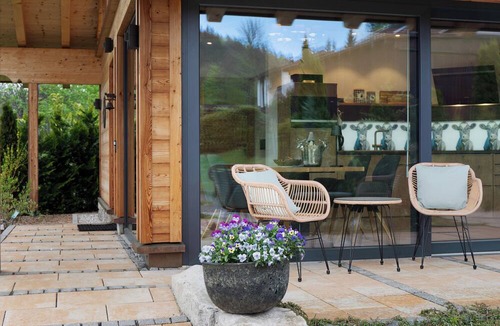 Klais House | Chalet 'Alpenchalet 19' with Mountain View, Private Terrace and Wi-Fi