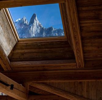 Les Praz-de-Chamonix Ski Chalet | Chalet Bonami 450 m2 salle cinema jacuzzi hammam