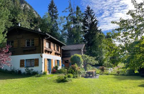 Chalais Ski Chalet | Chalet Bonzor à Briey, à 7 minutes de Vercorin