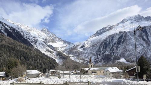Argentiere Ski Chalet | "Chalet de la FIS" - Spa Privé avec Vue Exceptionnelle