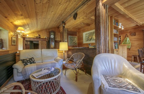 Montroc Apartment | Chalet Du Croz1 Mont Blanc View | 4 En-suites | Sleeps 8, Le Tour (Argentière), France