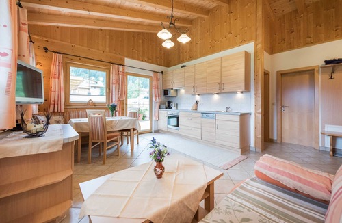 Haldensee Apartment | Chalet Holiday House 12 - Almdorf Tirol