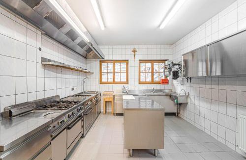 Neustift Im Stubaital House | Chalet in Stubaital by Ski Slope & Sauna