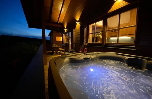 Barnzell Apartment | Chalet Lusen - Pure Relaxation: Sauna, Hot Tub, Terrace, and Breakfast