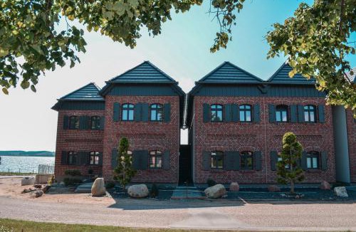 Alt Reddevitz Apartment | Chalet Möwenblick Rügen mit Meerblick, Sauna und Kamin