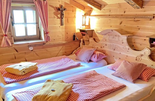 Asten House | Chalet near the lake in Asten