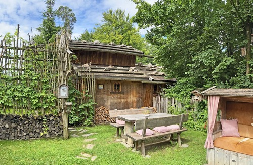 Asten House | Chalet near the lake in Asten