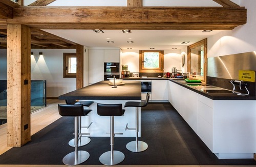 Les Praz-de-Chamonix Ski Chalet | Chalet Rass: Sublime five bedroom chalet fully equipped