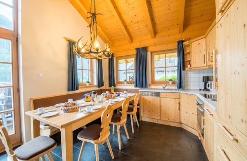 Wald im Pinzgau Ski Chalet | Chalet with 4 baths near Wald im Pinzgau