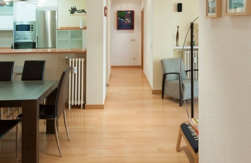 Arapiles Apartment | Chamberi Scene - 2 Bedroom Home in Chamberi