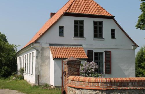 Steffenshagen Apartment | Charmante Wohnung mit Terrasse in Steffenshagen, cleaning included