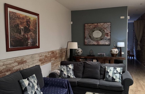 La Bordeta Apartment | Charming 1-bedroom apartment with WiFi, AC in beautiful Barcelona