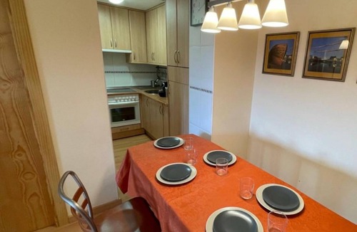 Villanua Apartment | Charming 2-bedroom apartment in Villanúa near ski slopes