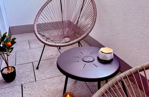 Oberhausen Apartment | Charming apartment | balcony, close to the center, self check-in