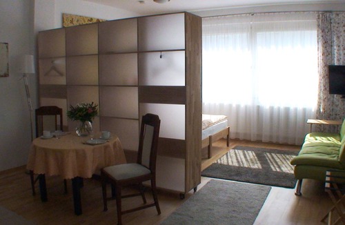 Leimen Apartment | Charming apartment. Kitchen, bath, 45m², 2km from Heidelberg.