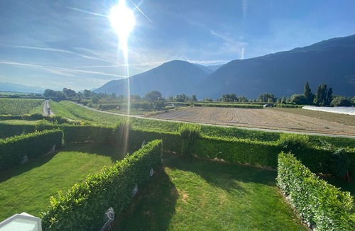 Saillon House | Charming flat with a magnificent south-facing terrace in the directly accessible Bains de Saillon co