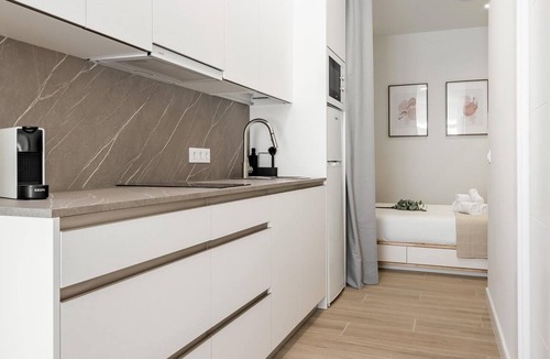 Tetuan Apartment | Charming Madrid Castilla I - Studio for 4 people