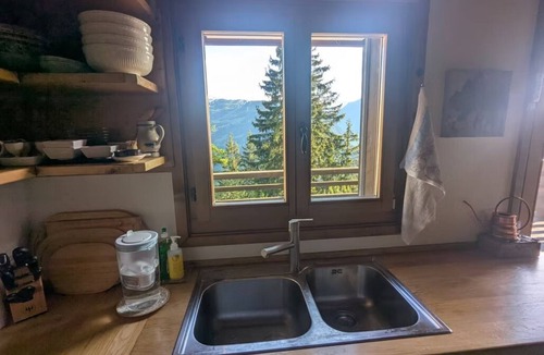 Verbier Apartment | Charming mountain family chalet decorated with taste. Ideally located near the central square of