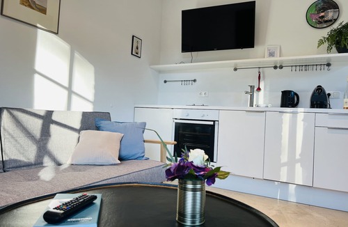 Osnabrueck Condo | Charming rear building near the old town