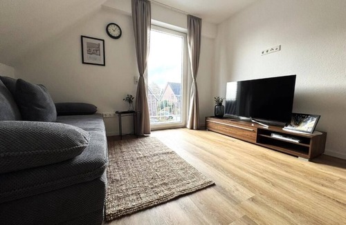 Rheine Apartment | Charming StadtNest Rheine - close to the city & quick access to the highway