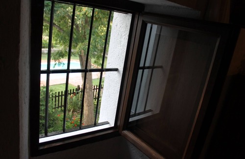 Zahara de la Sierra Cottage | Charming Villa in Zahara de la Sierra, Cádiz: pool & pet - friendly