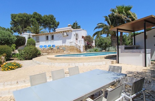 El Tesoro Villa | Charming Villa in Moraira with Private Pool, Near Beach and Amenities, Pet-Friendly