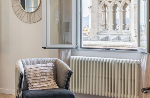 Centro - Sagrario Apartment | ChezmoiHomes Luxury Gran Via Penthouse Collection 3BR